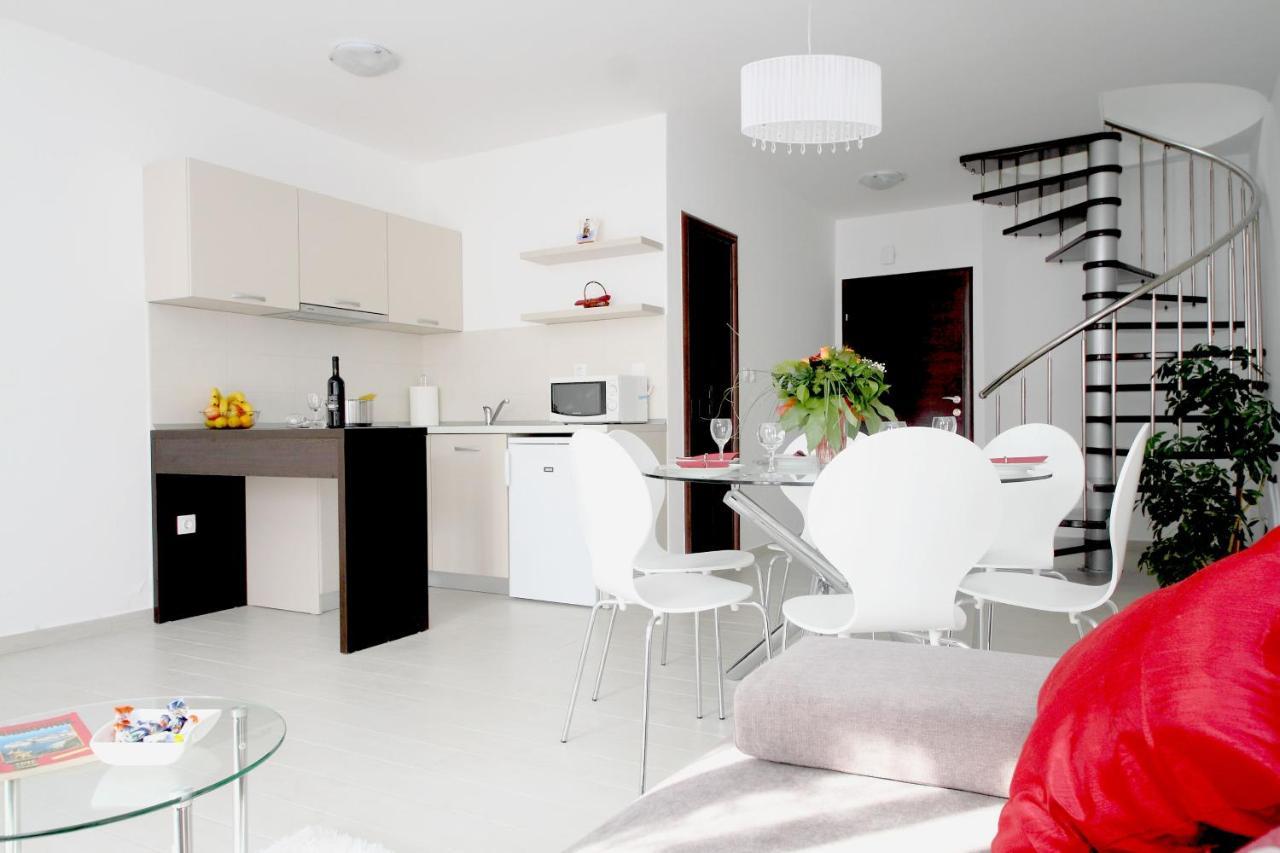 Apartments Du Lux Mokošica Esterno foto